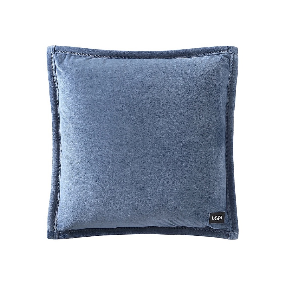 Ugg Coco Luxe Square Throw Pillows (set of 4) New With Tags